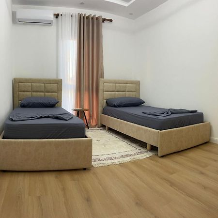 B&B Kroni 1 Shkodra Exterior foto
